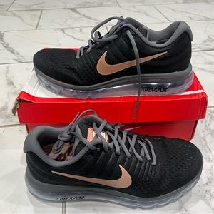 Women's Nike Air Max 2017 Black Metallic Red Bronze 849560-008 sz 10